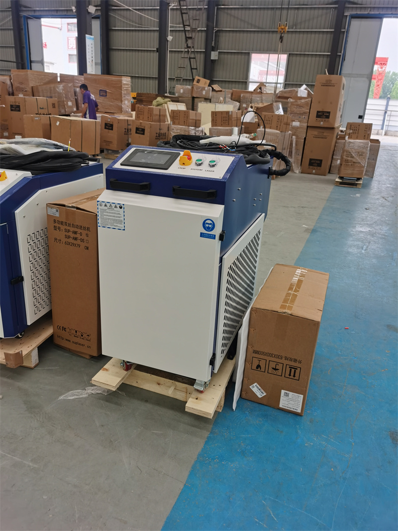 Industrial Laser For Cleaning - 6000W 고출력 연속 레이저 세척기(산업용 스테인리스강